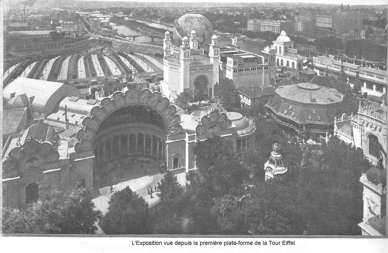 L expo vue depuis premiere plate forme de la tour eiffel